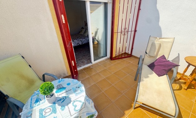 Herverkoop - Herenhuis -
Orihuela Costa - Playa Flamenca