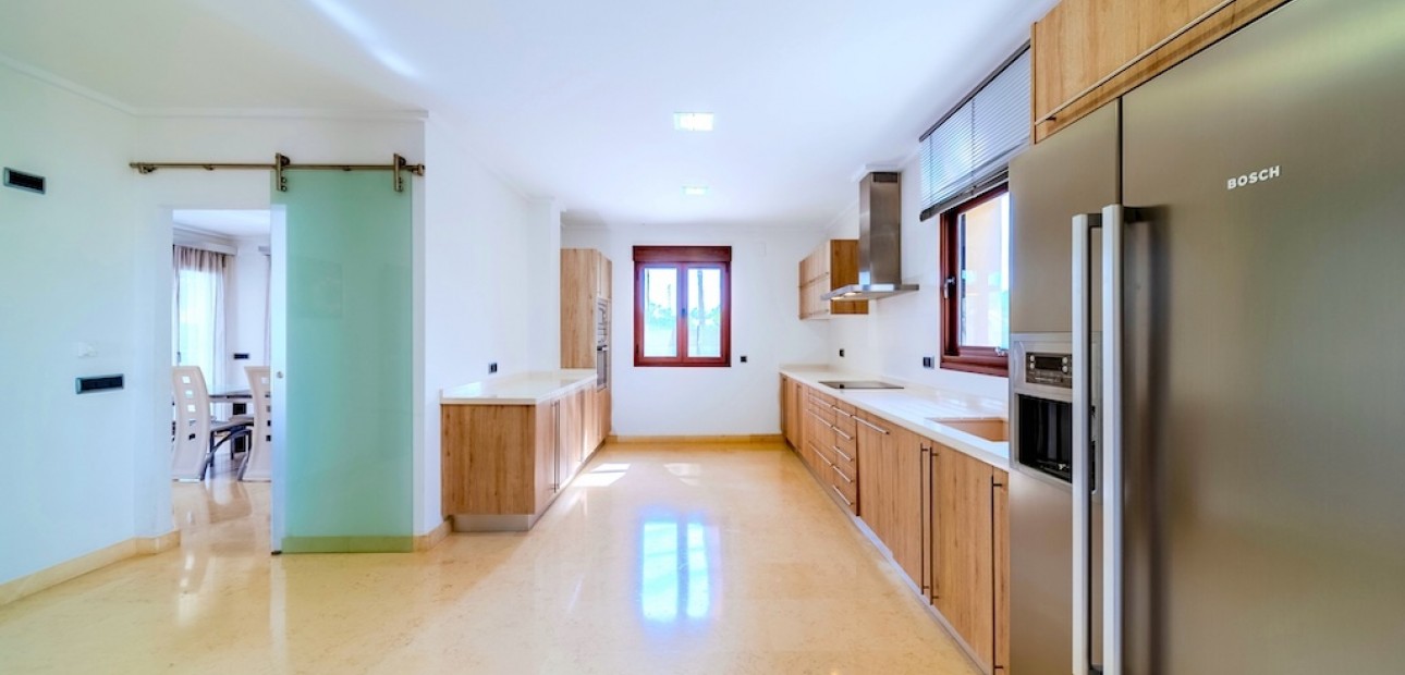 Sale - Villa -
Cabo Roig