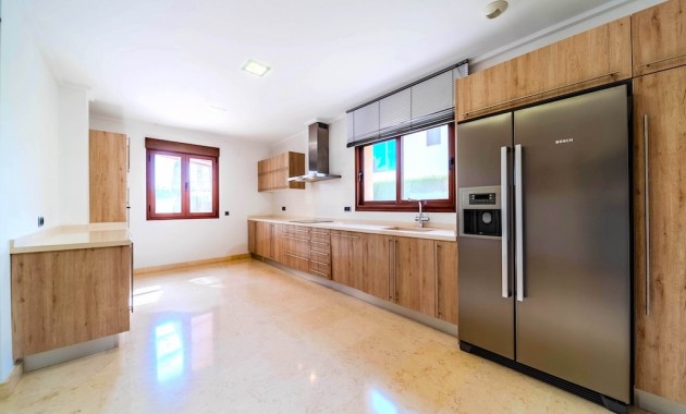 Sale - Villa -
Cabo Roig