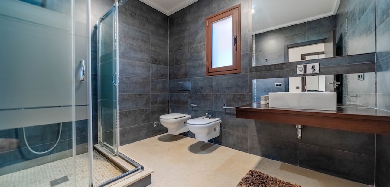 Sale - Villa -
Cabo Roig