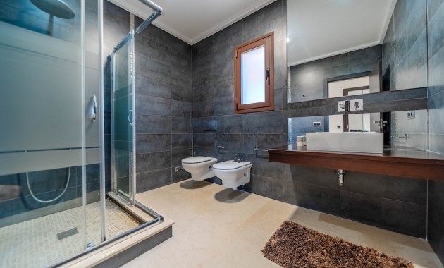 Sale - Villa -
Cabo Roig