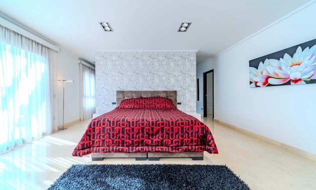 Sale - Villa -
Cabo Roig