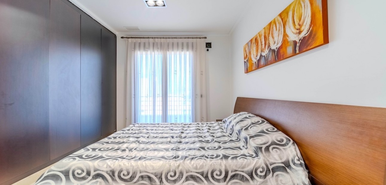 Sale - Villa -
Cabo Roig