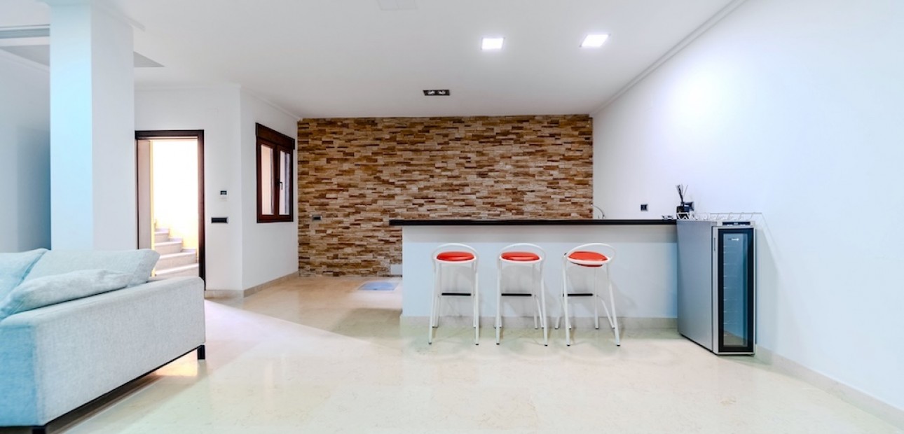 Sale - Villa -
Cabo Roig