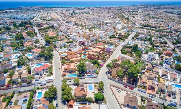 Sale - Land -
Torrevieja - Los Balcones