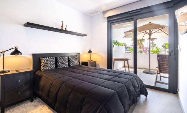 Venta - Apartamento / piso -
Orihuela Costa - Playa Flamenca