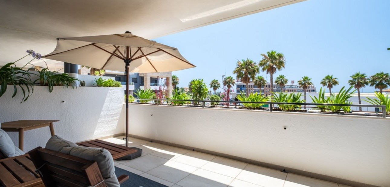 Venta - Apartamento / piso -
Orihuela Costa - Playa Flamenca