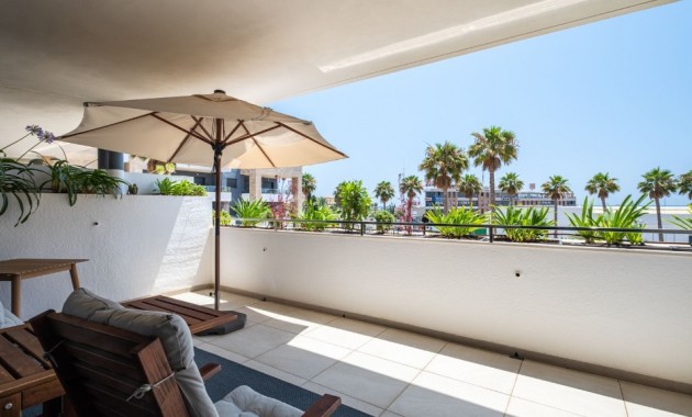 Venta - Apartamento / piso -
Orihuela Costa - Playa Flamenca