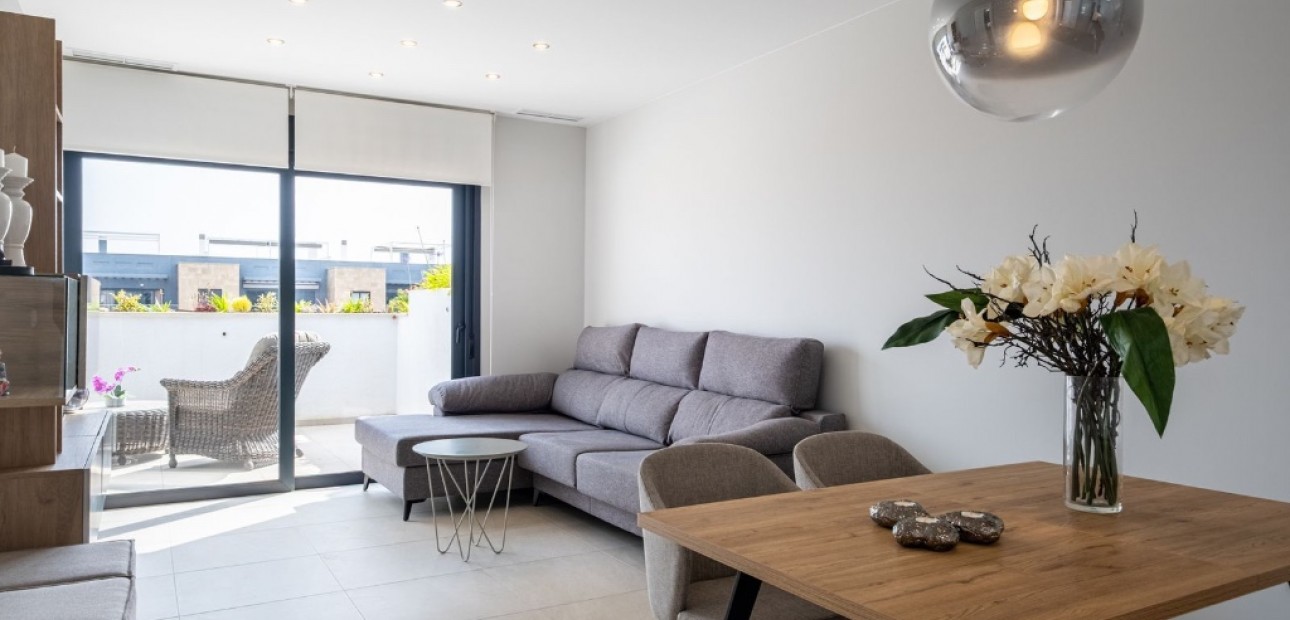 Sale - Apartment / flat -
Orihuela Costa - Playa Flamenca