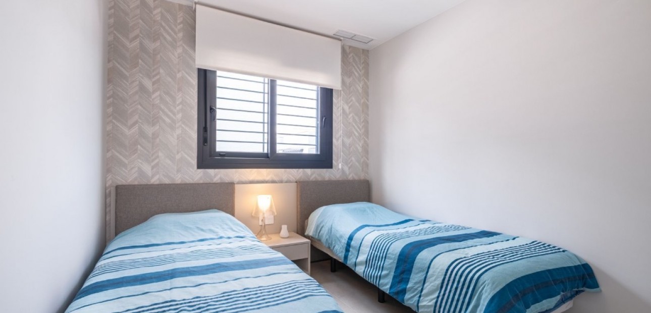 Sale - Apartment / flat -
Orihuela Costa - Playa Flamenca