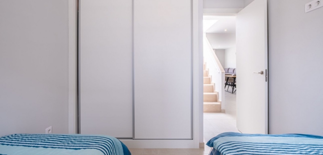 Sale - Apartment / flat -
Orihuela Costa - Playa Flamenca