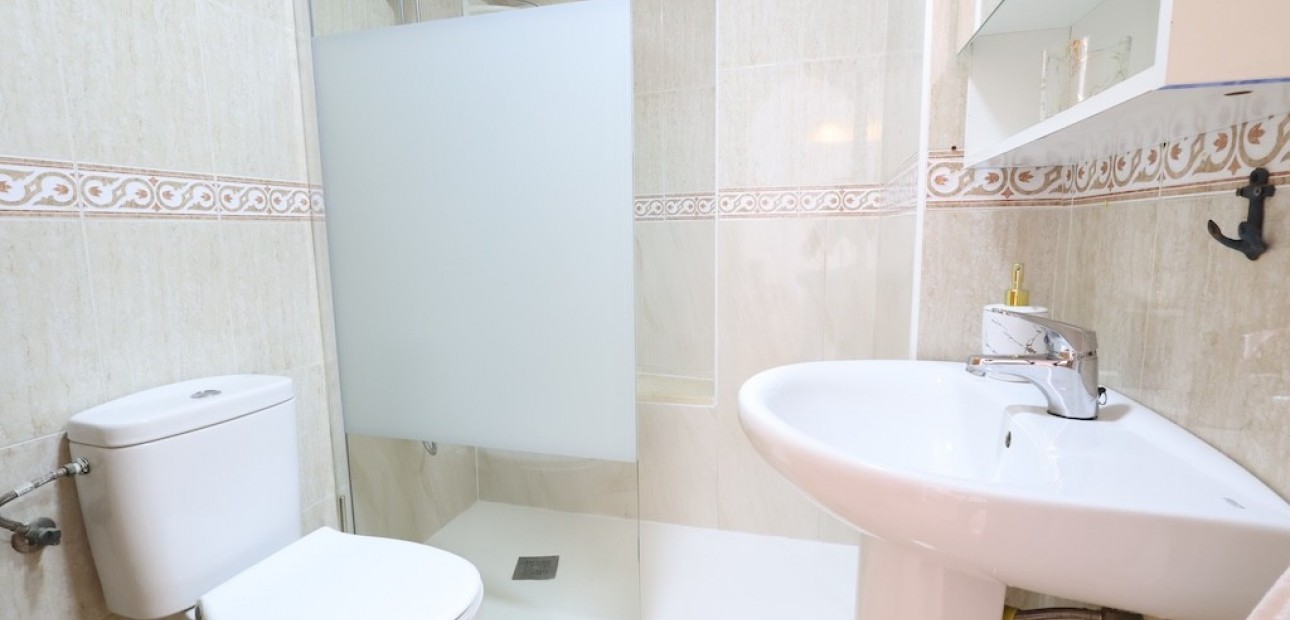 Sale - Apartment / flat -
Torrevieja