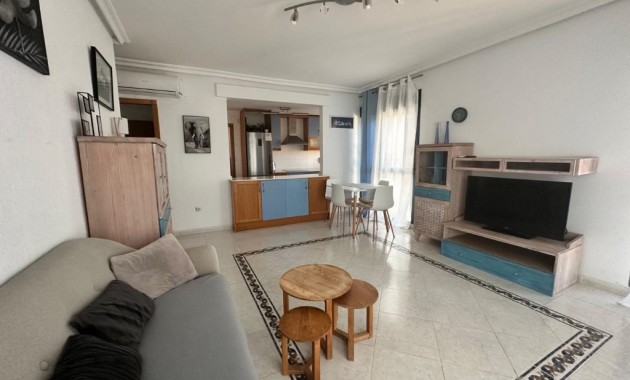 Venta - Apartamento / piso -
Torrevieja - La veleta