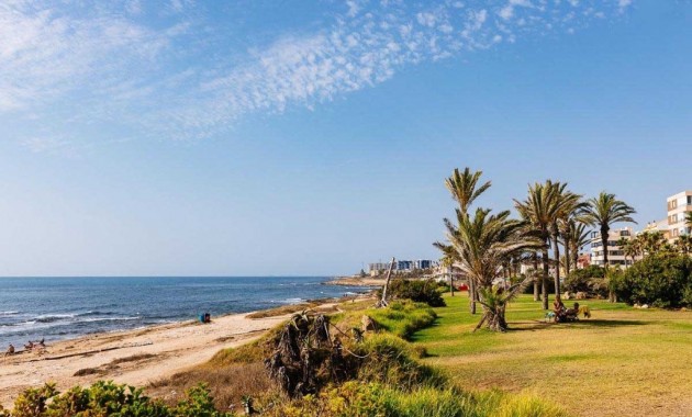 Venta - Apartamento / piso -
Torrevieja - La veleta