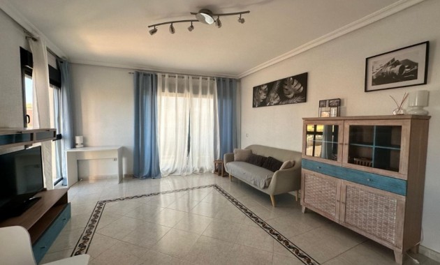 Venta - Apartamento / piso -
Torrevieja - La veleta