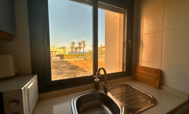 Venta - Apartamento / piso -
Torrevieja - La veleta