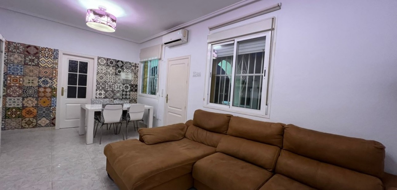 Venta - Villa -
Ciudad Quesada