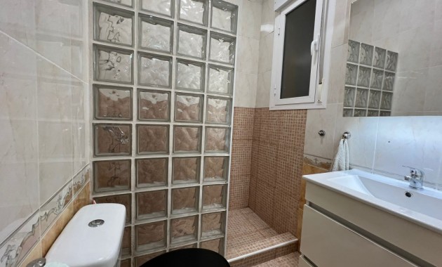 Venta - Villa -
Ciudad Quesada