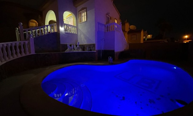 Venta - Villa -
Ciudad Quesada