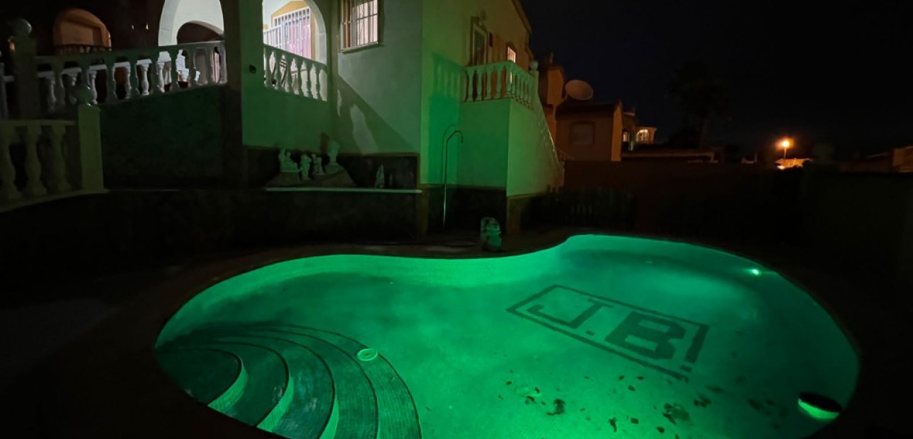 Venta - Villa -
Ciudad Quesada