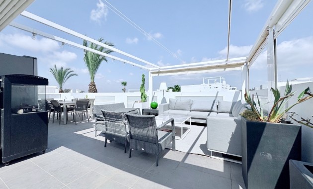 Venta - Duplex apartment -
Las Ramblas