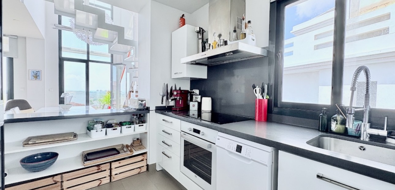 Venta - Duplex apartment -
Las Ramblas