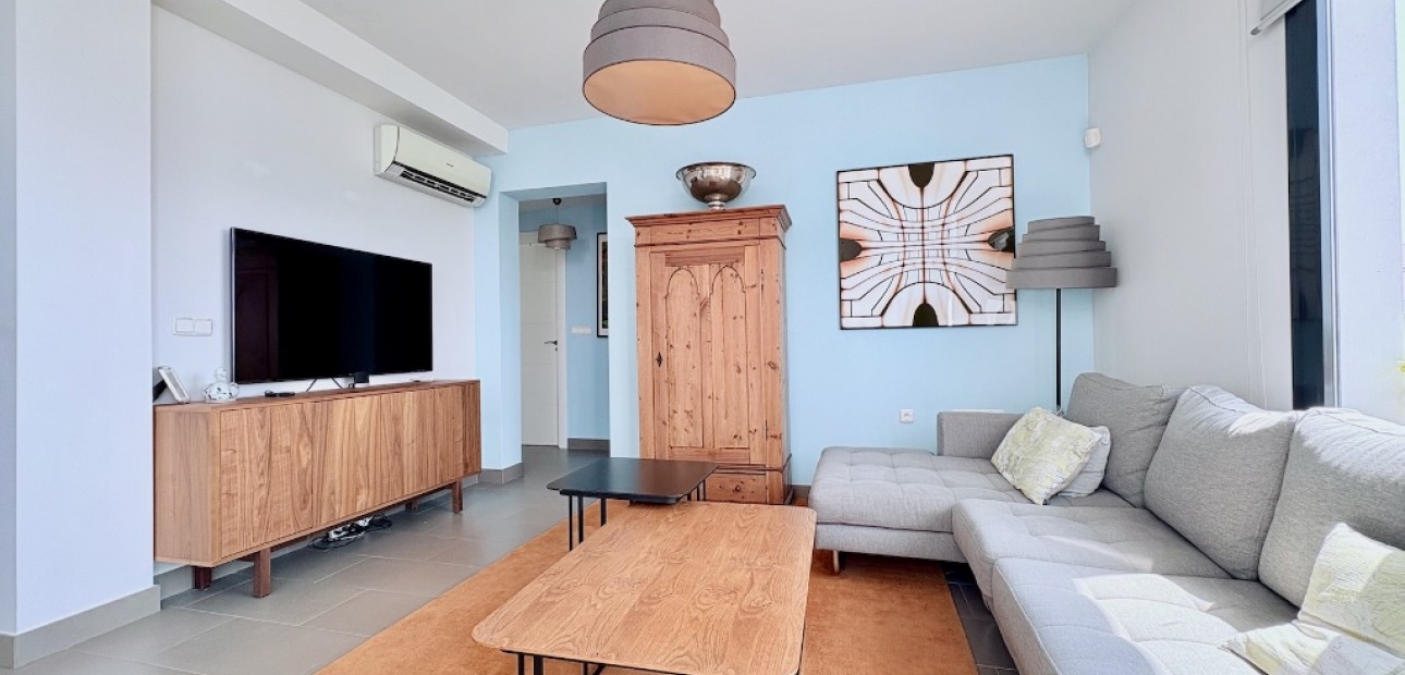 Venta - Duplex apartment -
Las Ramblas