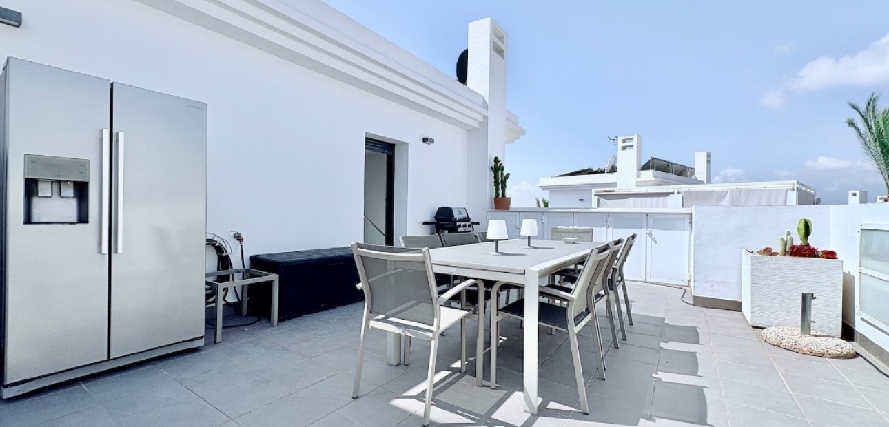 Venta - Duplex apartment -
Las Ramblas