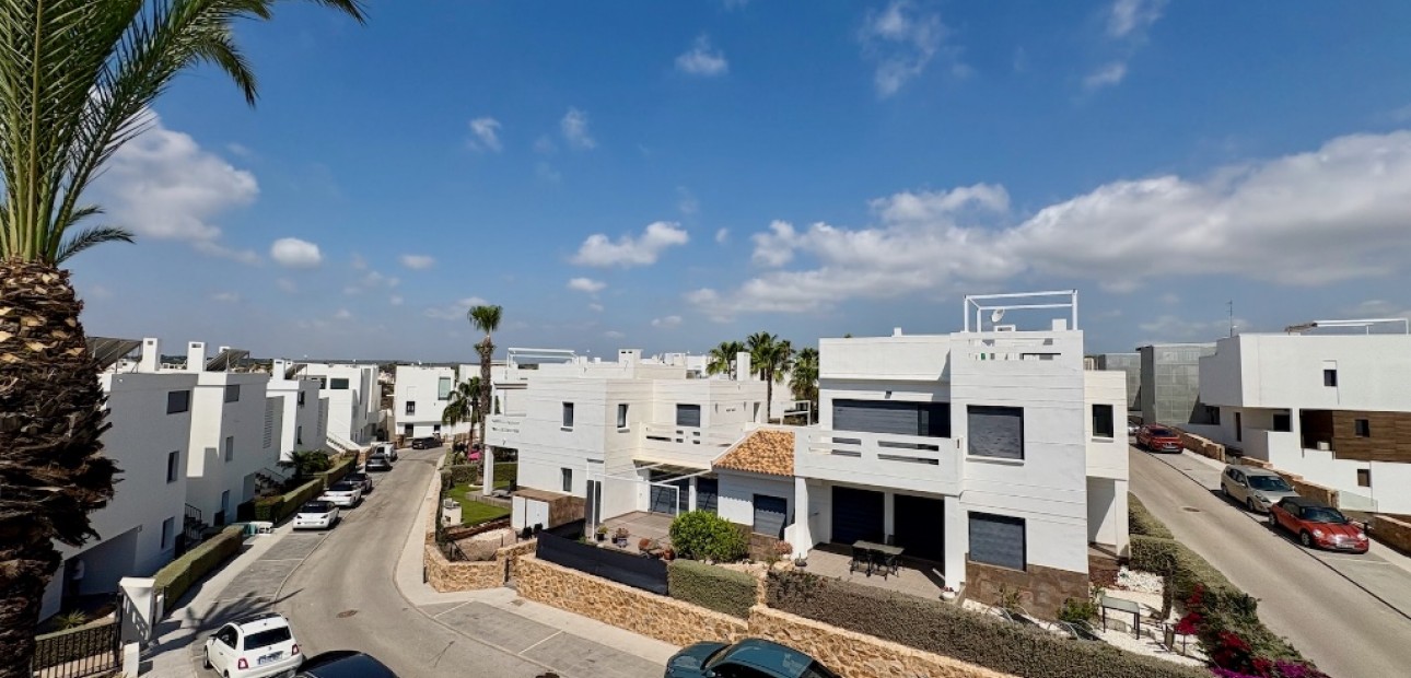 Venta - Duplex apartment -
Las Ramblas