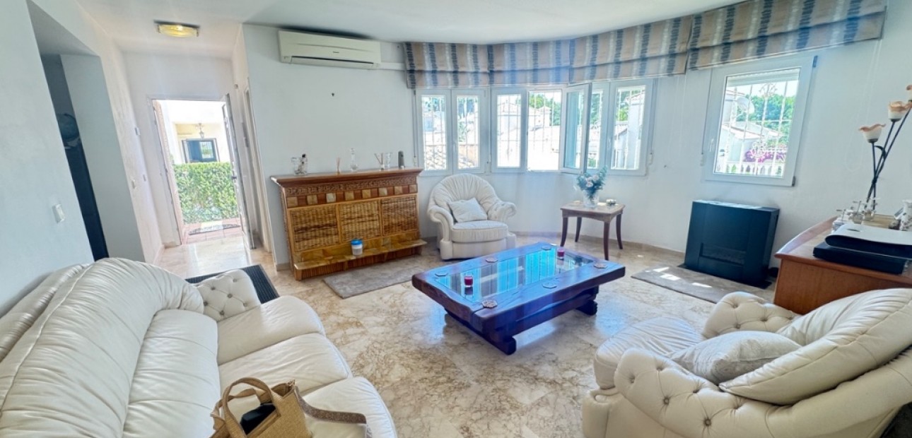 Sale - Villa -
Las Ramblas