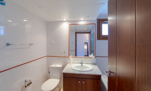 Herverkoop - Appartement / flat -
Punta Prima