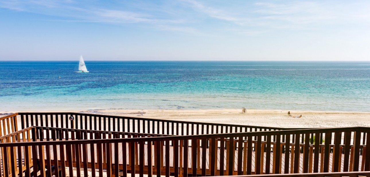 Herverkoop - Appartement / flat -
Las Colinas - Las Colinas Golf