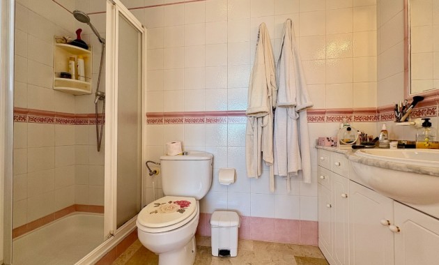 Sale - Villa -
Villamartín