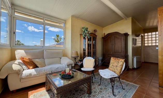 Sale - Villa -
Villamartín