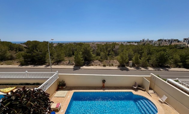 Sale - Villa -
Villamartín