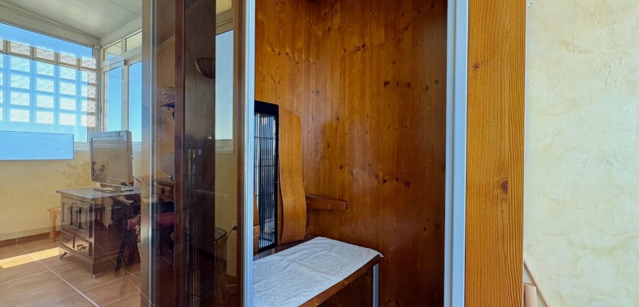 Sale - Villa -
Villamartín