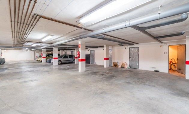 Venta - Apartamento / piso -
Algorfa