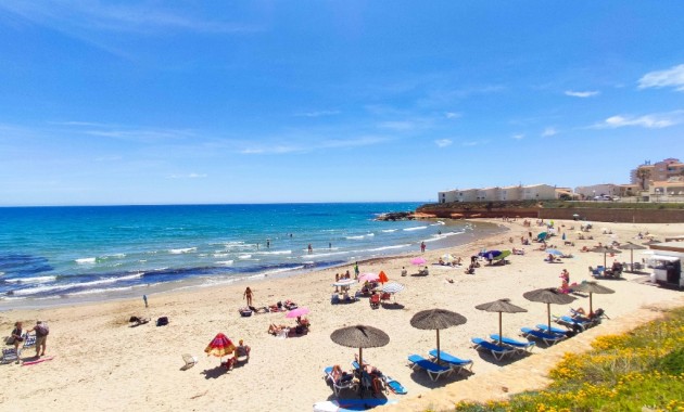 Herverkoop - Villa -
La Zenia