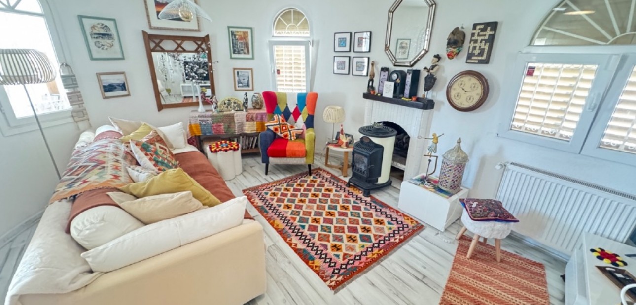 Herverkoop - Villa -
La Zenia