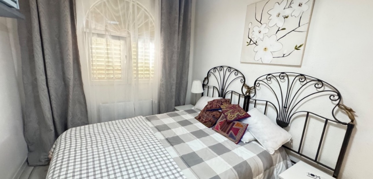 Herverkoop - Villa -
La Zenia