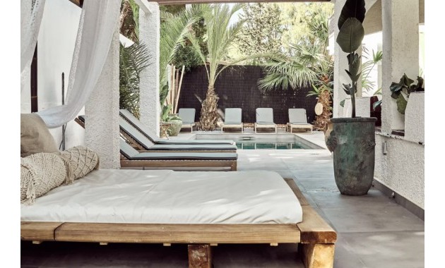 Sale - Villa -
Punta Prima