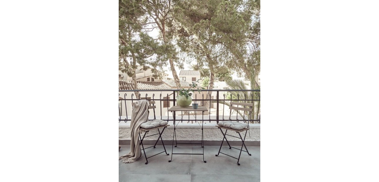 Sale - Villa -
Punta Prima