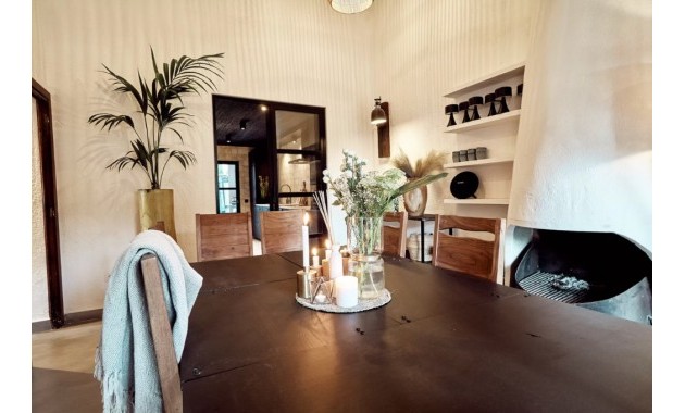 Sale - Villa -
Punta Prima