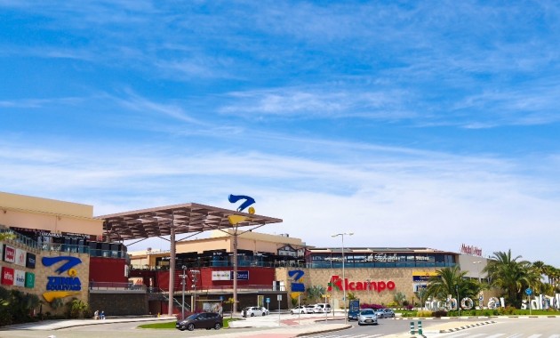 Venta - Villa -
La Zenia