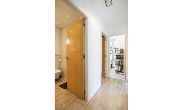 Venta - Villa -
La Zenia