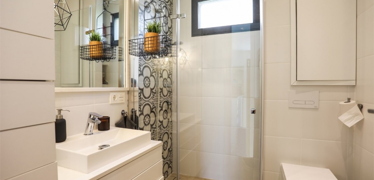 Venta - Villa -
La Zenia