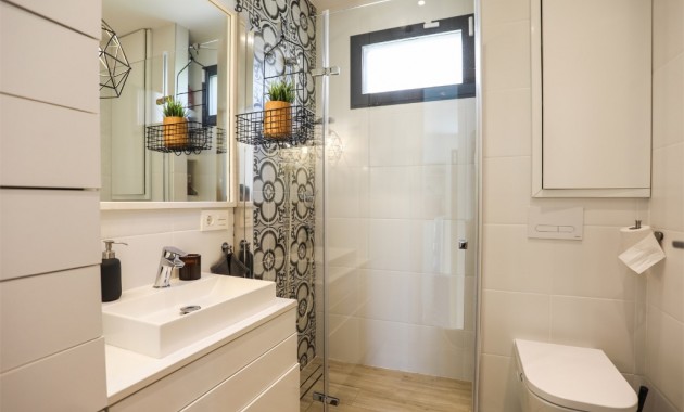 Venta - Villa -
La Zenia