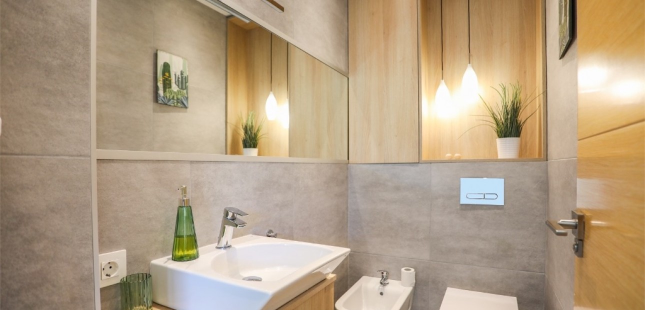 Venta - Villa -
La Zenia