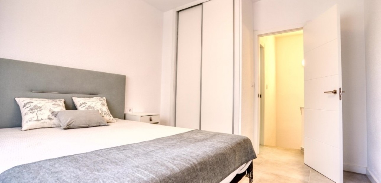 Venta - Adosado -
Torrevieja