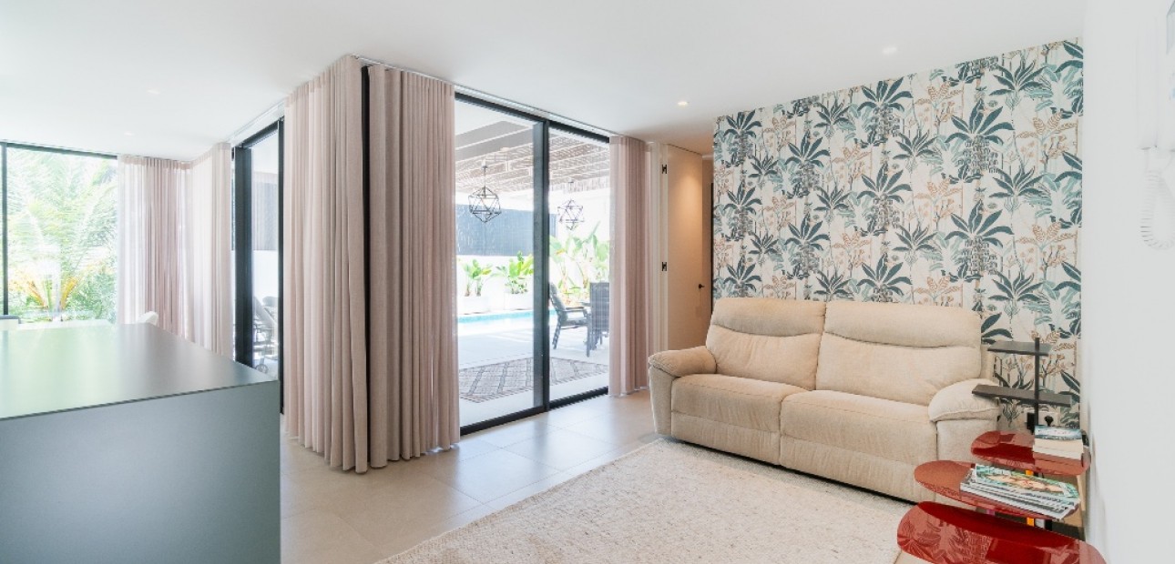 Venta - Villa -
Los Balcones